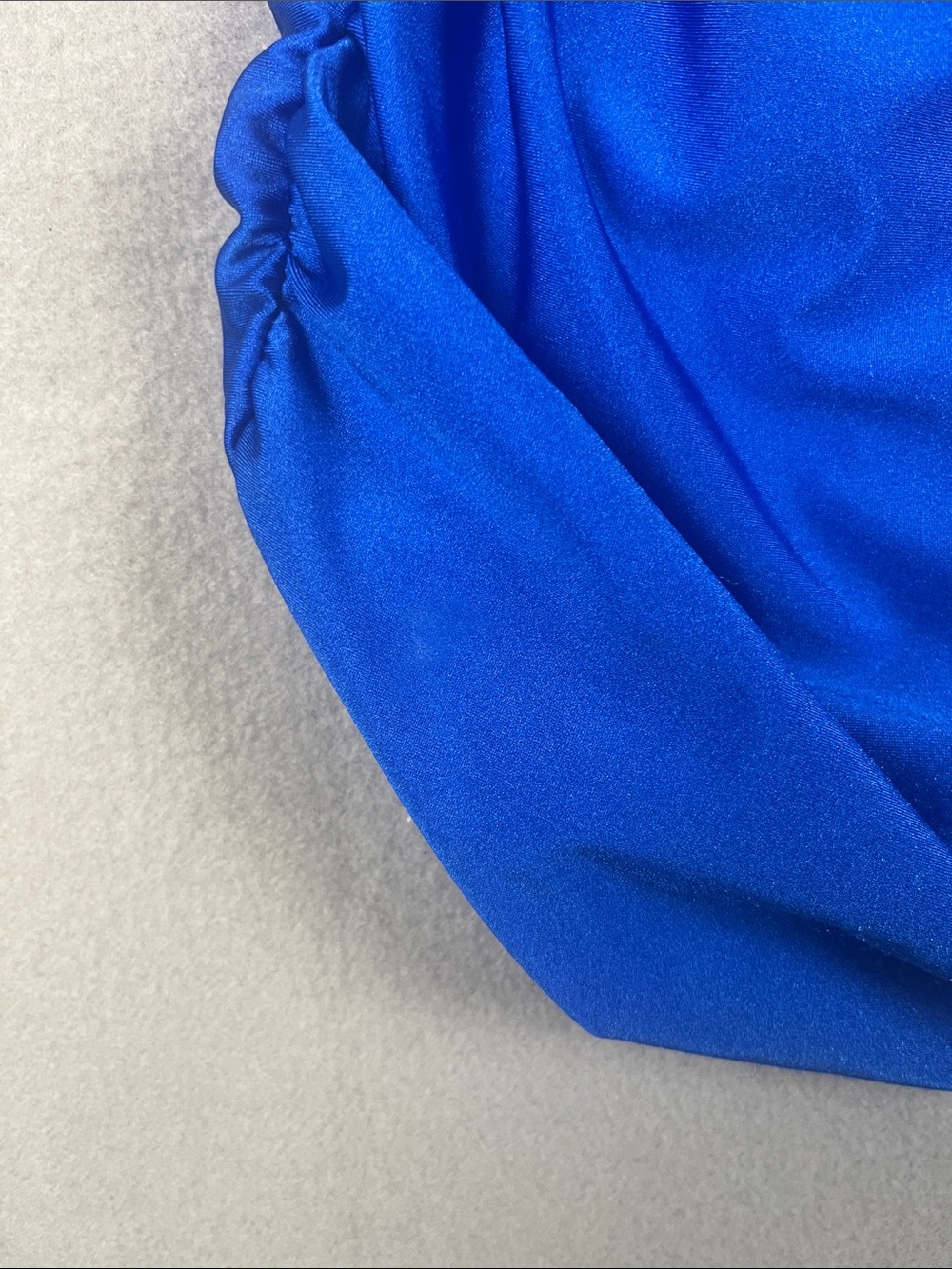 Sherri Hill Cobalt Blue One Shoulder party dress (Flawed)
Size: 2 - Picture 3 of 10